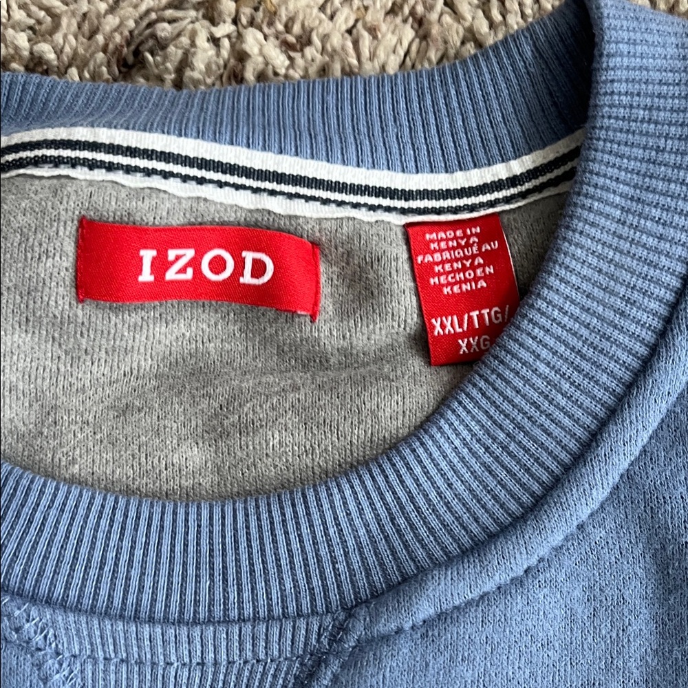 Izod Men's Light Blue Crewneck Sweatshirt - Picture 2 of 3